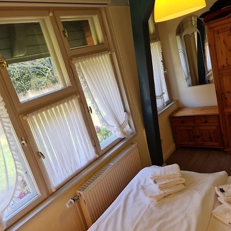 Haus Otto - Whg 1 Apartman Wyk auf Föhr Kültér fotó